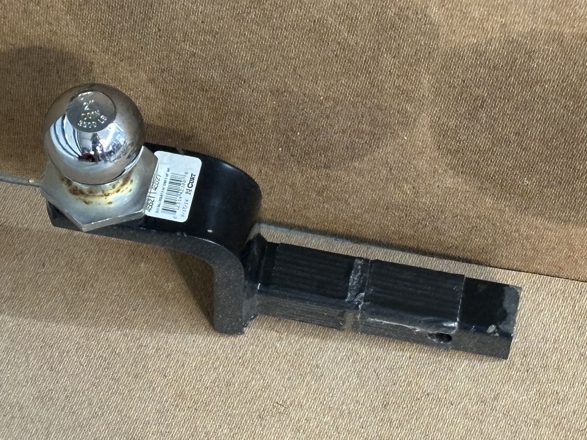 1-1/4” Hitch Ball & Mount