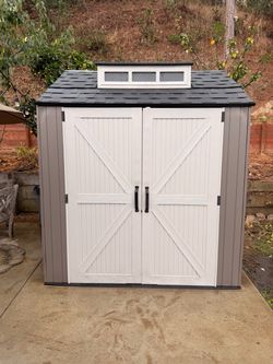 Rubbermaid 7x7 Ft. Storage Shed - Model 2119053