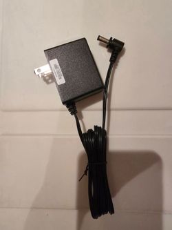 Dirt Devil 5V power adapter charger for Royal Power Sweep Cordless Sweeper. New in working condition