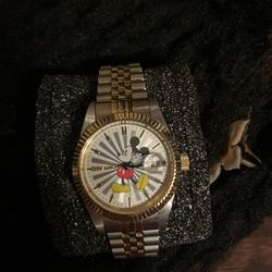 Mickey Mouse Invicta Watch Needs New Batteries 