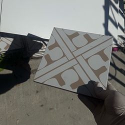 Gloss White Tiles Bulk