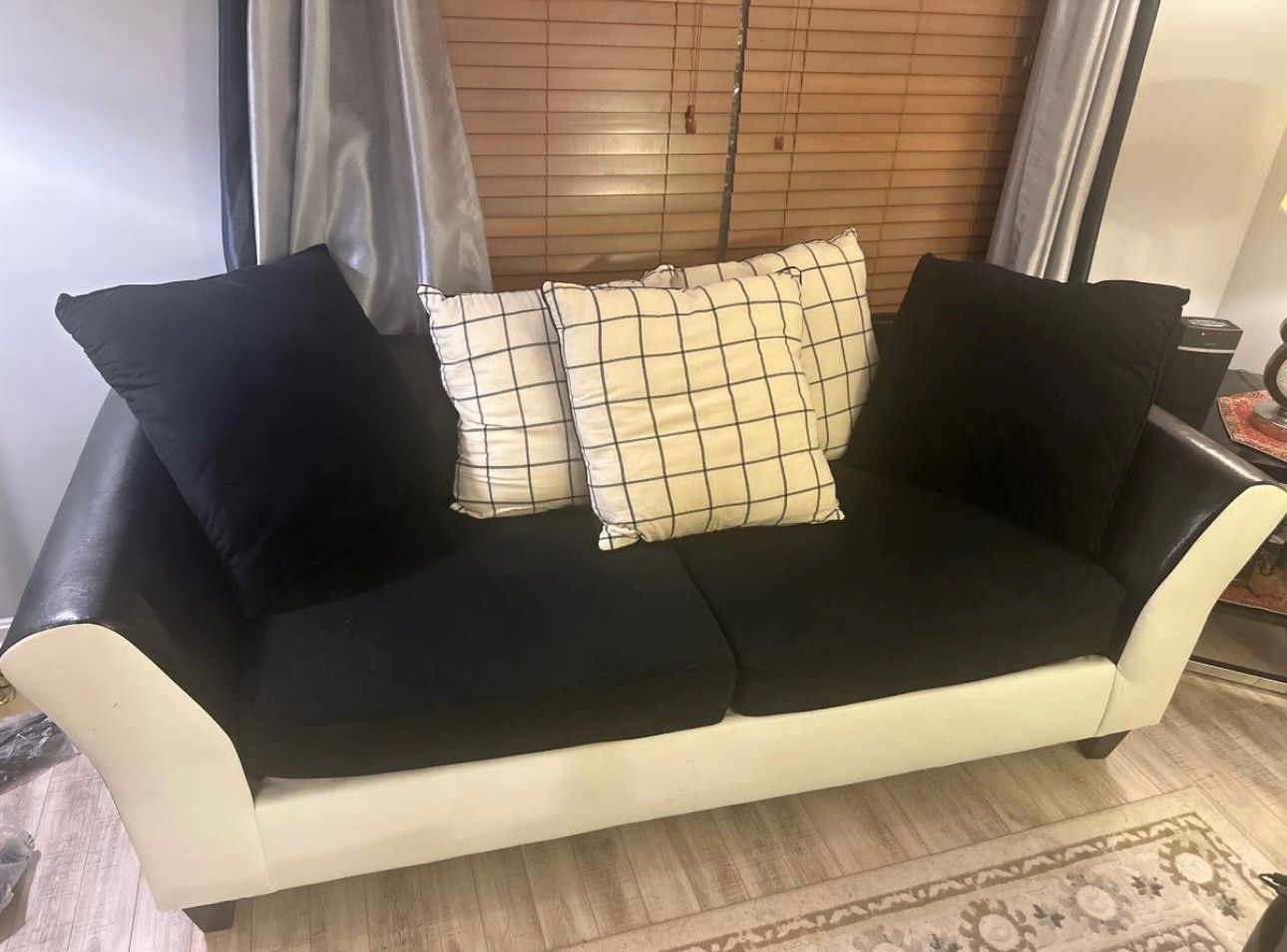 2 Loveseat Sofa For $98 Each Black And White