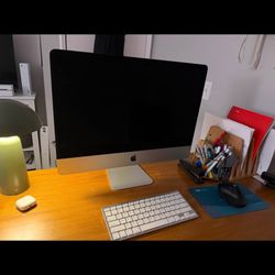 iMac 21.5 Inch Late 2015 