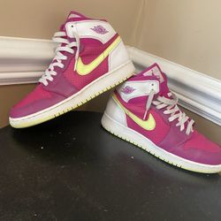 Air Jordan Retro 1 High  Fuchsia Liquid Lime White 332148-509 Size 7.5