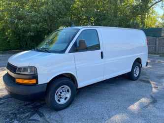 2019 Chevrolet Express 2500