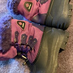 Girls Size 13 Snow-boots 