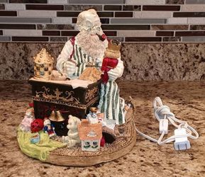Santa Lighted Musical Center Piece