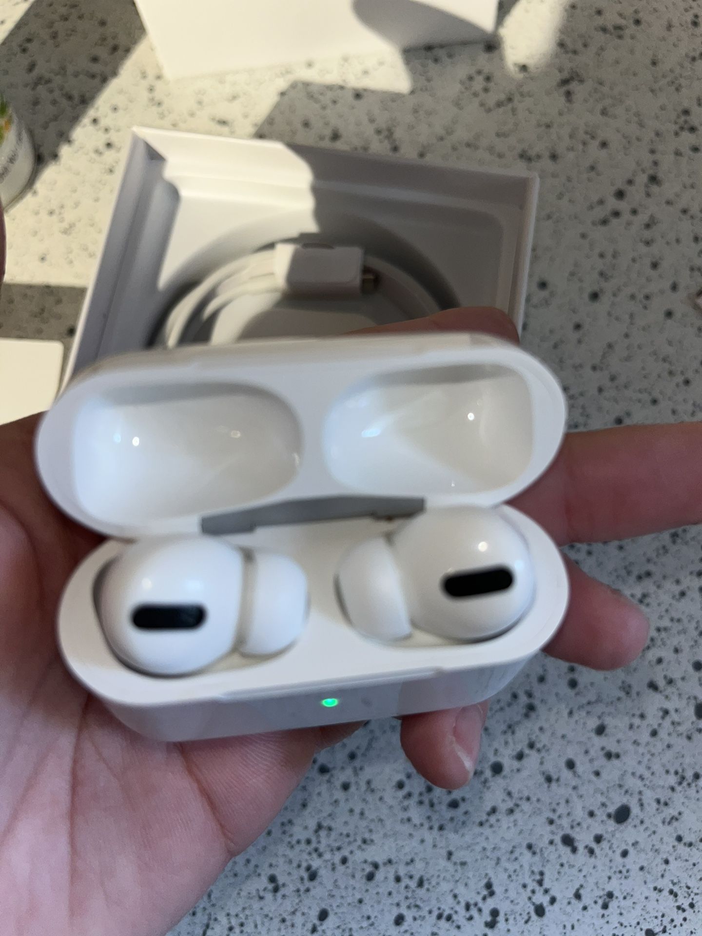 AirPods Pro