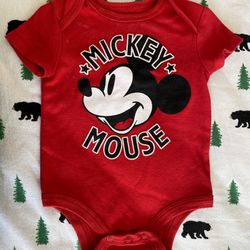 Disney 0-3month old baby clothes