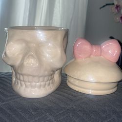 Skull Jar w/ Bow Lid - Moving Sale