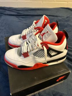 Jordan 4 Fire Red 2020 size 9