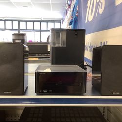 Onkyo Stereo CD/Bluetooth/FM/AM System