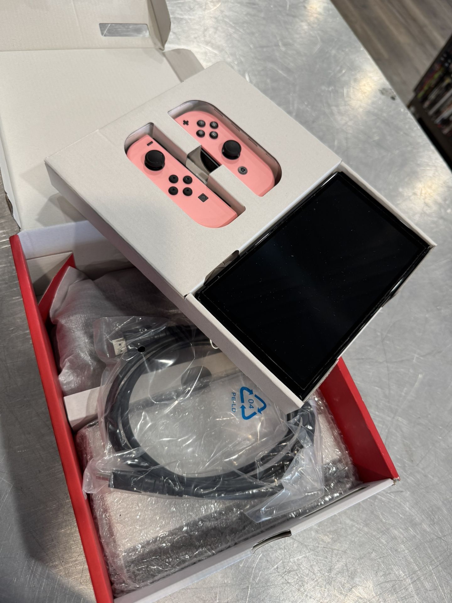 Nintendo Switch OLED