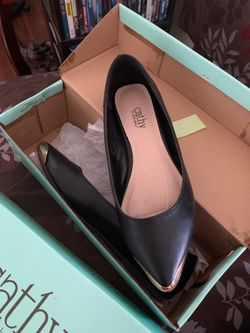 Cathy Jean flats size 6