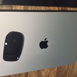 MacBook Pro 2023 16 Inch 