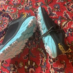 HOKA Shoes  Size 8 