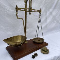 Antique Brass Balance Scales with Weights, Late 19th – Early 20th Century