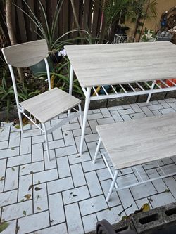 New dinning table, bench, and 2 chairs
