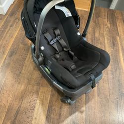Nuna PIPA Lite Lx Infant Car Seat With Base