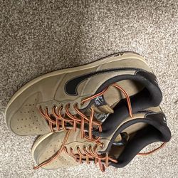 Nike Air Force 1 Size 8.5