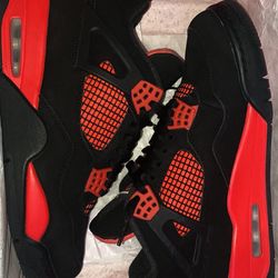 Jordan 4