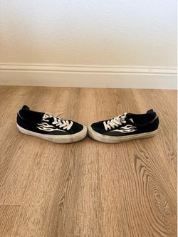 Men vans size 9