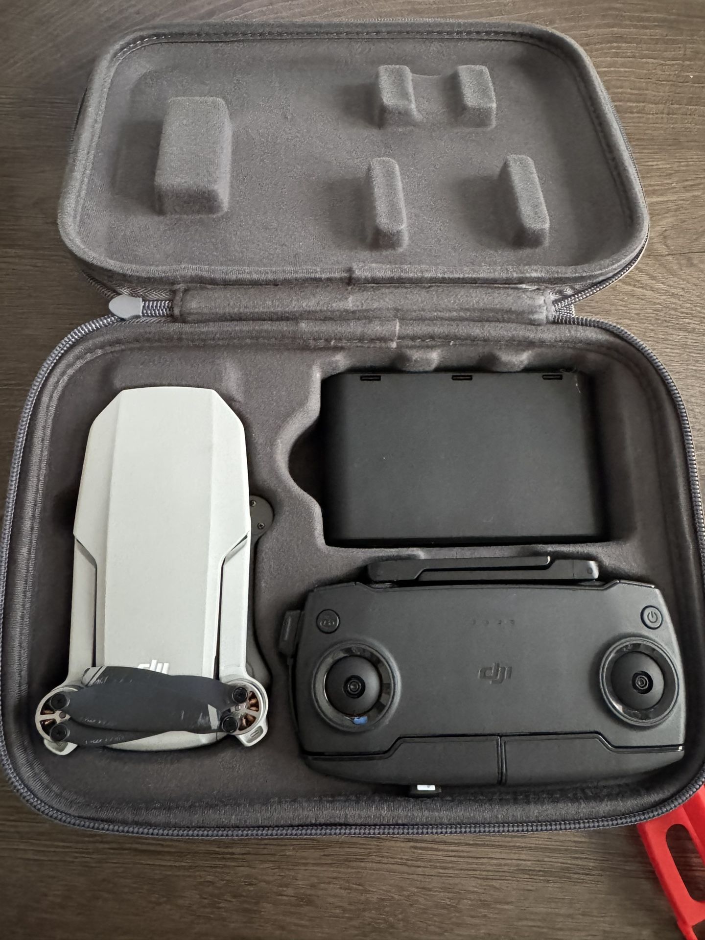 Drone - DJI  Mavic Mini Combo