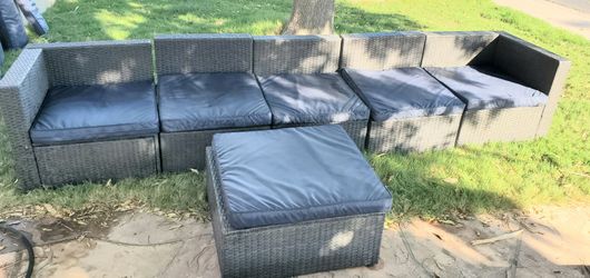 Modular patio furniture set