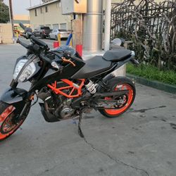 Ktm Duke 390, 2021