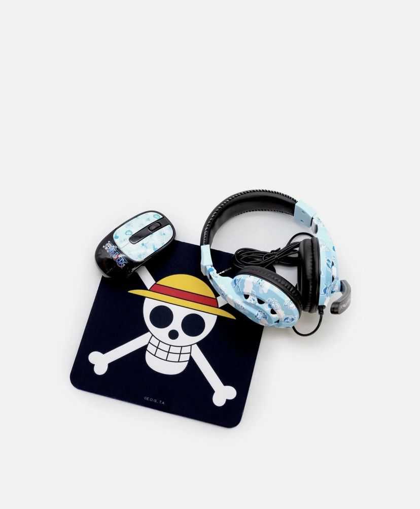 One Piece Headsets with Microphone, Wireless Mouse And mouse pad Tech Bundle