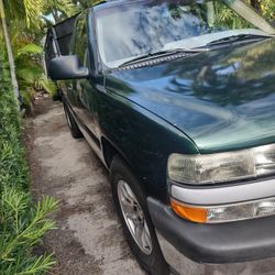 Delivery Y Lo Vendo Drive Excelente V8 