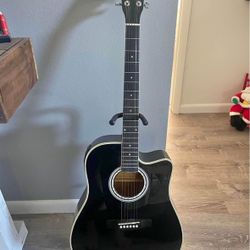 Esteban Acoustic/Electric Guitar