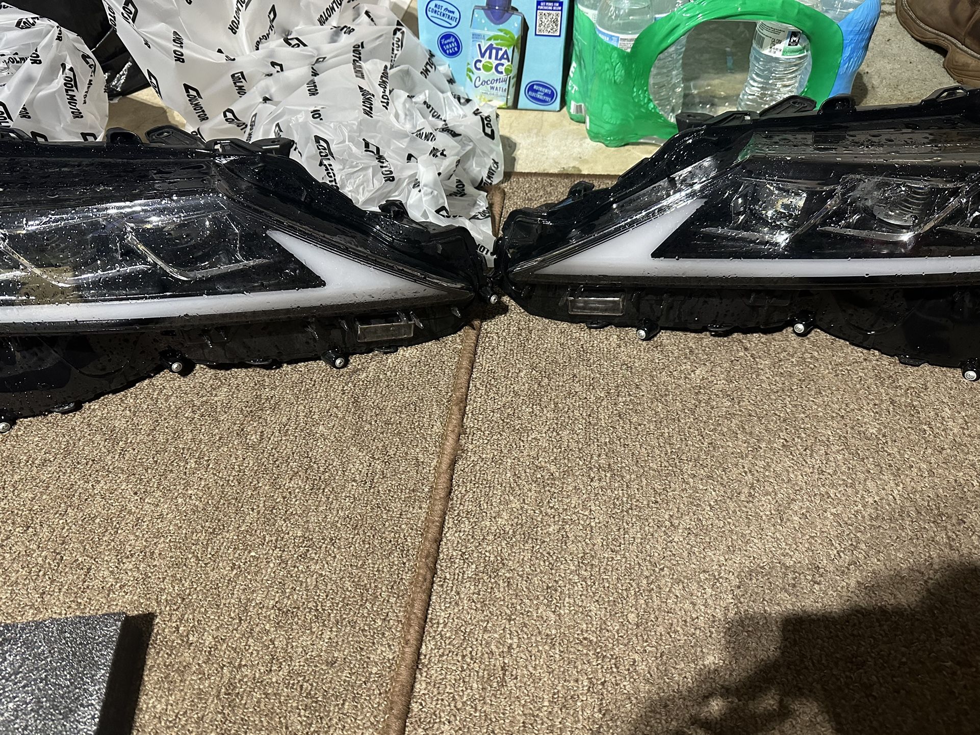 2019-2024 Toyota Camry headlights