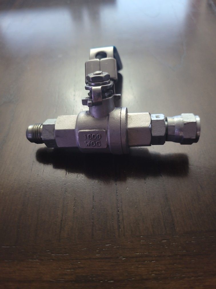 Valve 1000 3/8 $8.00 FreePickUp