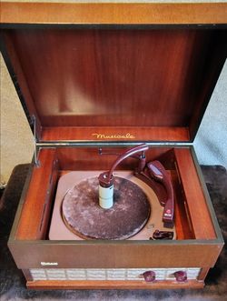 1950s Webcor Musicale 333-1 Tube Phonograph — Vintage Pristine MCM Cabinet Project