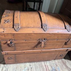 Antique Trunk 