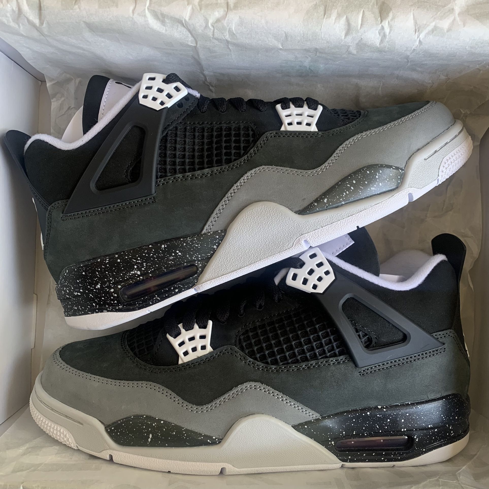Jordan 4 “Fear”