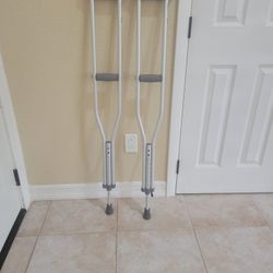 ***FREE FREE Crutches FREE FREE***