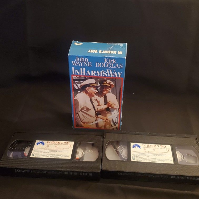 In Harm's Way VHS 1965, 1990 2-Tape Set John Wayne 