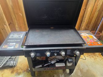 Blackstone grill 4 burners