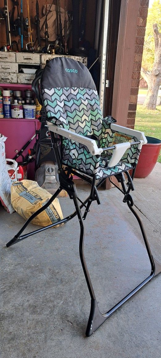 Costco Folding Baby Toddler High Chair Missing Tray