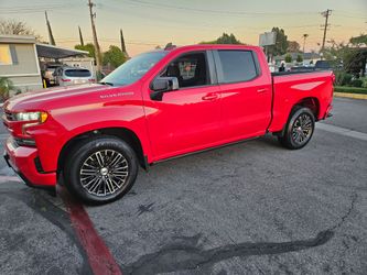 20" CHEVY SILVERADO RIMS & TIRES