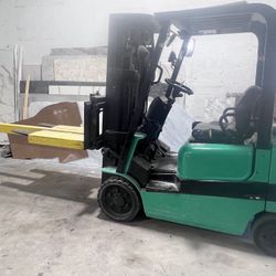 2012 Mitsubishi Forklift