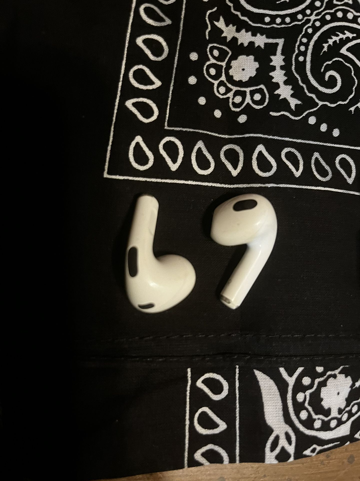 Apple AirPods (3rd generation)