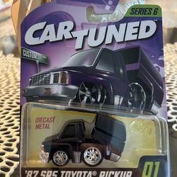 87 SR5 Toyota Pickup Custom Collectibles Toys 
