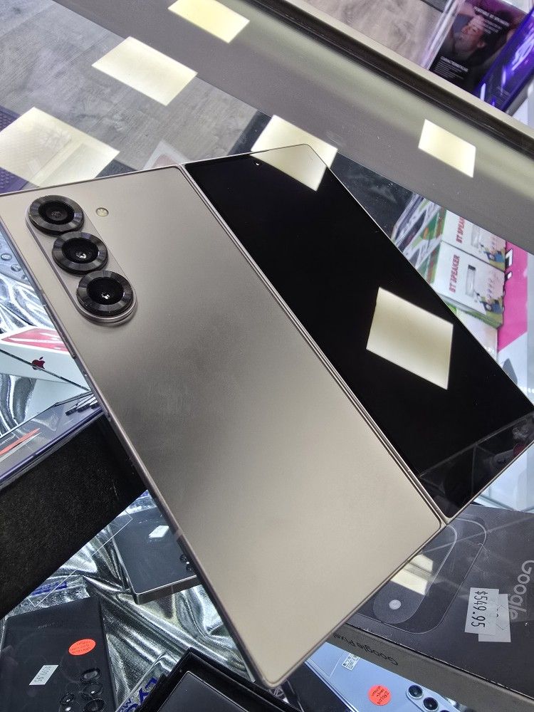Samsung Silver Galaxy Z Fold 6, 256GB - Verizon