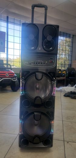 Very loud led bluetooth speaker with wireless mic