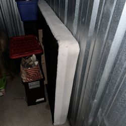 Kingsdown Queen Box Spring 