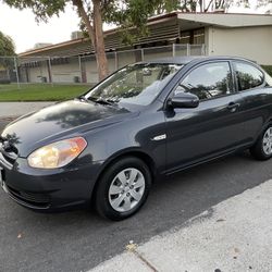 2010 Hyundai Accent