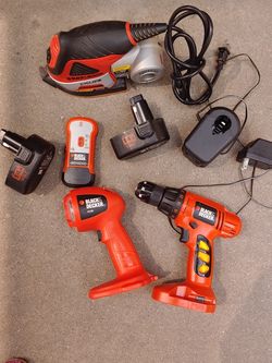 Black decker set (4 pieces, 14 volts)